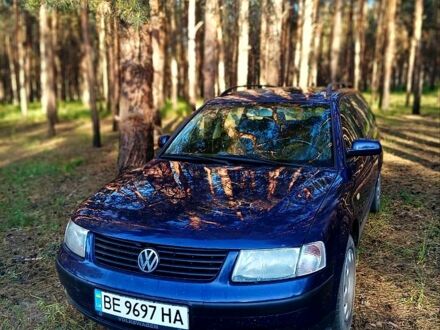 Фольксваген Пассат 1999 у Миколаєві на Automoto.ua Синій Фольксваген Пассат, об'ємом двигуна 2.3 л та пробігом 346 тис. км за 2700 $, фото 1 на Automoto.ua