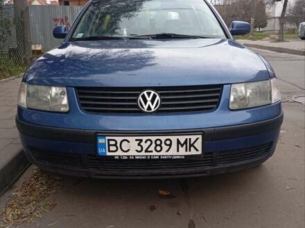 Синій Фольксваген Пассат, об'ємом двигуна 1.78 л та пробігом 230 тис. км за 3650 $, фото 1 на Automoto.ua