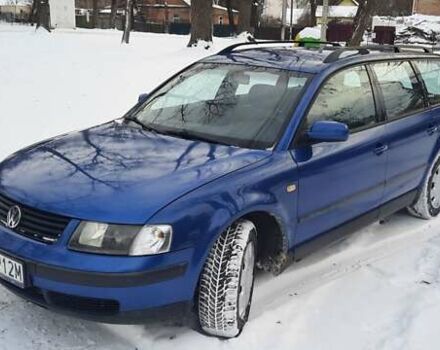 Синий Фольксваген Пассат, объемом двигателя 1.9 л и пробегом 450 тыс. км за 2100 $, фото 1 на Automoto.ua
