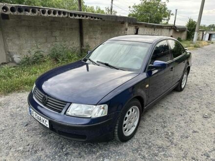 Синій Фольксваген Пассат, об'ємом двигуна 2.8 л та пробігом 286 тис. км за 3300 $, фото 1 на Automoto.ua