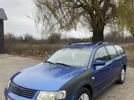 Синій Фольксваген Пассат, об'ємом двигуна 1.9 л та пробігом 300 тис. км за 2000 $, фото 1 на Automoto.ua