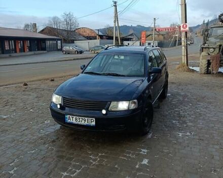 Синій Фольксваген Пассат, об'ємом двигуна 2.32 л та пробігом 360 тис. км за 2800 $, фото 1 на Automoto.ua