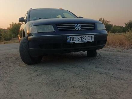 Синій Фольксваген Пассат, об'ємом двигуна 1.9 л та пробігом 386 тис. км за 3999 $, фото 1 на Automoto.ua