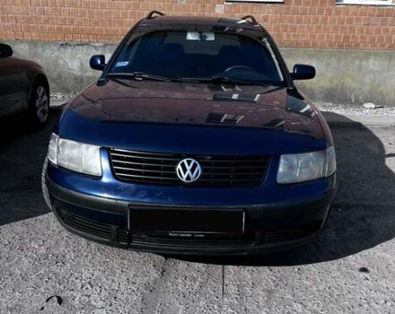 Синий Фольксваген Пассат, объемом двигателя 1.9 л и пробегом 435 тыс. км за 2600 $, фото 1 на Automoto.ua