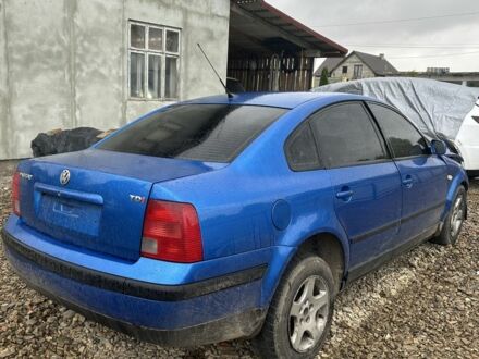 Синий Фольксваген Пассат, объемом двигателя 1.9 л и пробегом 320 тыс. км за 1200 $, фото 1 на Automoto.ua