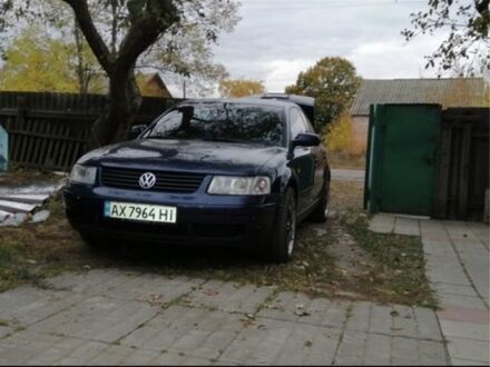 Синий Фольксваген Пассат, объемом двигателя 2.8 л и пробегом 360 тыс. км за 4500 $, фото 1 на Automoto.ua