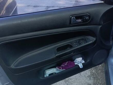 Синий Фольксваген Пассат, объемом двигателя 1.9 л и пробегом 376 тыс. км за 3700 $, фото 1 на Automoto.ua