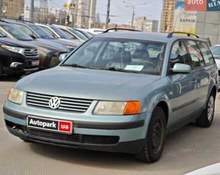 Синий Фольксваген Пассат, объемом двигателя 1.8 л и пробегом 268 тыс. км за 2990 $, фото 1 на Automoto.ua