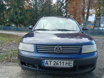 Фольксваген Пассат 2000 в Коломые на Automoto.ua Синий Фольксваген Пассат, объемом двигателя 1.6 л и пробегом 302 тыс. км за 3500 $, фото 1 на Automoto.ua