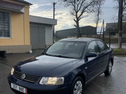 Синій Фольксваген Пассат, об'ємом двигуна 1.9 л та пробігом 350 тис. км за 1900 $, фото 1 на Automoto.ua