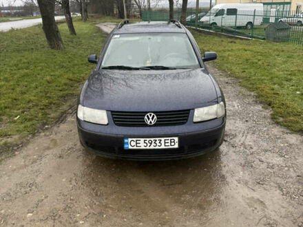 Синий Фольксваген Пассат, объемом двигателя 1.9 л и пробегом 373 тыс. км за 4200 $, фото 1 на Automoto.ua