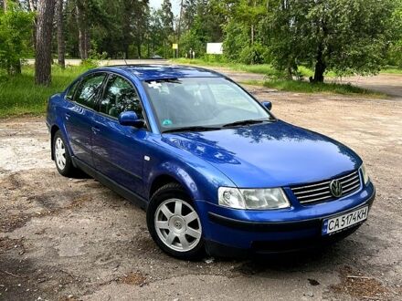 Фольксваген Пассат 2000 в Черкассах на Automoto.ua Синий Фольксваген Пассат, объемом двигателя 1.8 л и пробегом 245 тыс. км за 3800 $, фото 1 на Automoto.ua