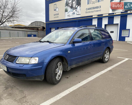 Синий Фольксваген Пассат, объемом двигателя 2.77 л и пробегом 290 тыс. км за 3500 $, фото 1 на Automoto.ua