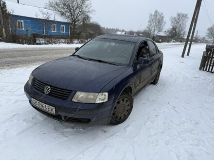 Синій Фольксваген Пассат, об'ємом двигуна 1.6 л та пробігом 347 тис. км за 3000 $, фото 1 на Automoto.ua