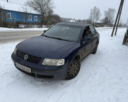 Синий Фольксваген Пассат, объемом двигателя 1.6 л и пробегом 347 тыс. км за 3000 $, фото 1 на Automoto.ua