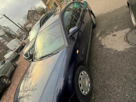 Синій Фольксваген Пассат, об'ємом двигуна 2.8 л та пробігом 273 тис. км за 3200 $, фото 1 на Automoto.ua