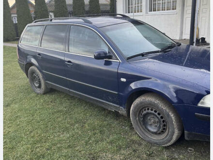 Синій Фольксваген Пассат, об'ємом двигуна 1.9 л та пробігом 400 тис. км за 3500 $, фото 1 на Automoto.ua