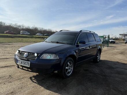 Синий Фольксваген Пассат, объемом двигателя 1.9 л и пробегом 500 тыс. км за 1375 $, фото 1 на Automoto.ua