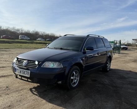 Синий Фольксваген Пассат, объемом двигателя 1.9 л и пробегом 500 тыс. км за 1375 $, фото 1 на Automoto.ua