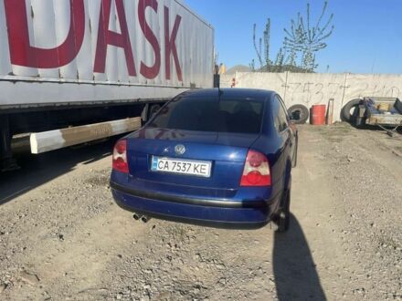 Фольксваген Пассат 2001 у Умани на Automoto.ua Синій Фольксваген Пассат, об'ємом двигуна 1.8 л та пробігом 360 тис. км за 5300 $, фото 1 на Automoto.ua