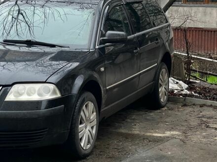 Синий Фольксваген Пассат, объемом двигателя 1.9 л и пробегом 370 тыс. км за 1800 $, фото 1 на Automoto.ua