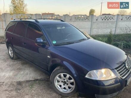 Фольксваген Пассат 2001 в Ратно на Automoto.ua Синий Фольксваген Пассат, объемом двигателя 1.6 л и пробегом 202 тыс. км за 3500 $, фото 1 на Automoto.ua