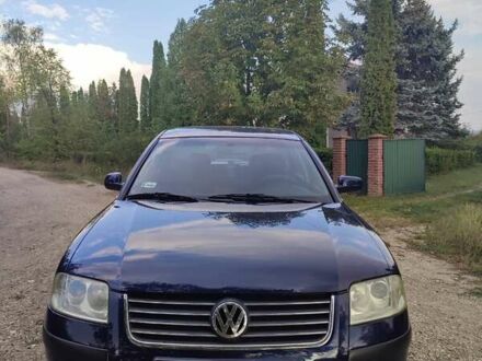 Фольксваген Пассат 2001 у Каменце-Подольском на Automoto.ua Синій Фольксваген Пассат, об'ємом двигуна 1.98 л та пробігом 256 тис. км за 4250 $, фото 1 на Automoto.ua