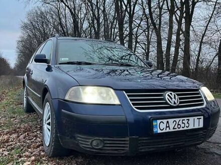 Синий Фольксваген Пассат, объемом двигателя 1.9 л и пробегом 432 тыс. км за 3500 $, фото 1 на Automoto.ua