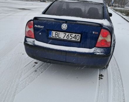 Синий Фольксваген Пассат, объемом двигателя 1.9 л и пробегом 430 тыс. км за 2500 $, фото 1 на Automoto.ua