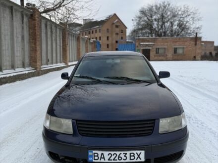 Синій Фольксваген Пассат, об'ємом двигуна 1.8 л та пробігом 245 тис. км за 3200 $, фото 1 на Automoto.ua