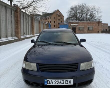 Синій Фольксваген Пассат, об'ємом двигуна 1.8 л та пробігом 245 тис. км за 3200 $, фото 1 на Automoto.ua