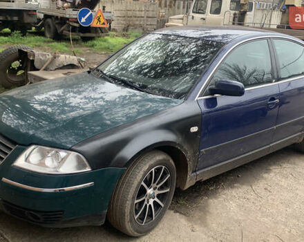 Синий Фольксваген Пассат, объемом двигателя 1.9 л и пробегом 300 тыс. км за 2500 $, фото 1 на Automoto.ua