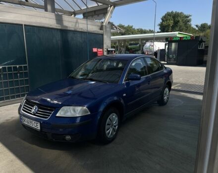 Синий Фольксваген Пассат, объемом двигателя 1.9 л и пробегом 450 тыс. км за 2500 $, фото 1 на Automoto.ua
