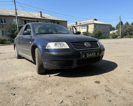 Синій Фольксваген Пассат, об'ємом двигуна 1.9 л та пробігом 300 тис. км за 2855 $, фото 1 на Automoto.ua