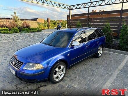 Фольксваген Пассат 2001 в Новоукраинке на Automoto.ua Синий Фольксваген Пассат, объемом двигателя 1.9 л и пробегом 290 тыс. км за 3450 $, фото 1 на Automoto.ua