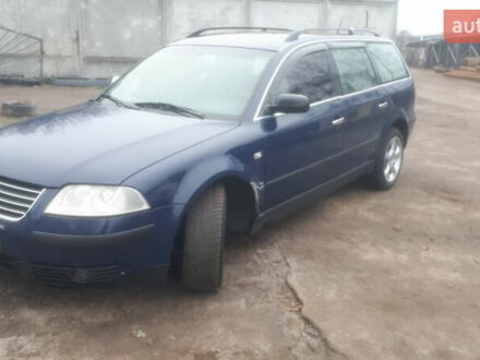 Синий Фольксваген Пассат, объемом двигателя 1.9 л и пробегом 429 тыс. км за 4000 $, фото 1 на Automoto.ua