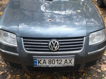 Синий Фольксваген Пассат, объемом двигателя 0 л и пробегом 230 тыс. км за 2499 $, фото 1 на Automoto.ua