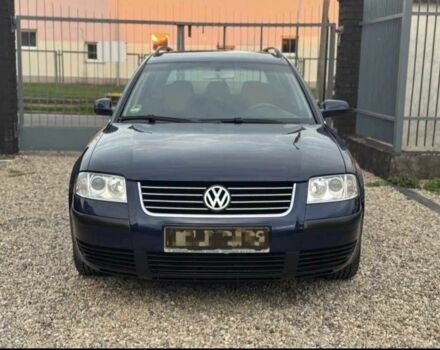 Синий Фольксваген Пассат, объемом двигателя 1.9 л и пробегом 257 тыс. км за 1300 $, фото 1 на Automoto.ua