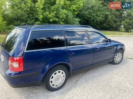 Синий Фольксваген Пассат, объемом двигателя 1.6 л и пробегом 250 тыс. км за 4150 $, фото 1 на Automoto.ua