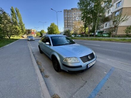 Фольксваген Пассат 2002 в Виннице на Automoto.ua Синий Фольксваген Пассат, объемом двигателя 2 л и пробегом 260 тыс. км за 3850 $, фото 1 на Automoto.ua