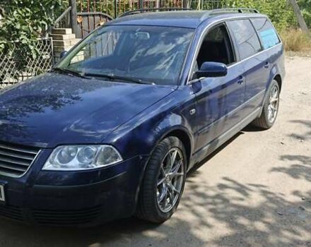 Синий Фольксваген Пассат, объемом двигателя 1.9 л и пробегом 417 тыс. км за 5600 $, фото 1 на Automoto.ua