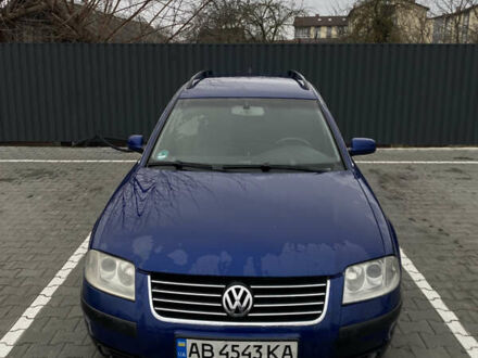 Синий Фольксваген Пассат, объемом двигателя 1.6 л и пробегом 284 тыс. км за 3500 $, фото 1 на Automoto.ua