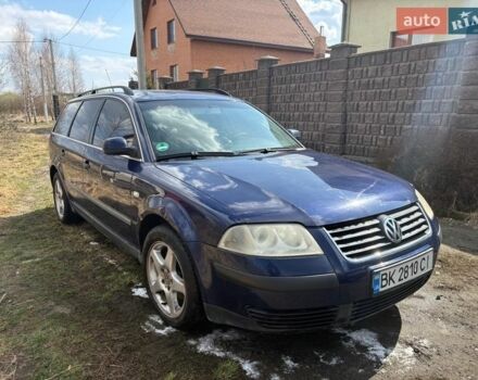 Синий Фольксваген Пассат, объемом двигателя 1.9 л и пробегом 312 тыс. км за 4600 $, фото 1 на Automoto.ua
