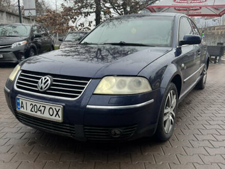 Синий Фольксваген Пассат, объемом двигателя 2.5 л и пробегом 273 тыс. км за 3000 $, фото 1 на Automoto.ua