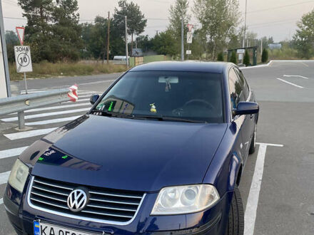 Фольксваген Пассат 2003 у Остер на Automoto.ua Синій Фольксваген Пассат, об'ємом двигуна 1.6 л та пробігом 300 тис. км за 4600 $, фото 1 на Automoto.ua