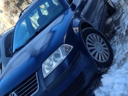 Синий Фольксваген Пассат, объемом двигателя 1.9 л и пробегом 314 тыс. км за 2540 $, фото 1 на Automoto.ua