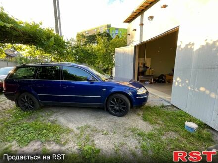 Фольксваген Пассат 2003 в Ирпене на Automoto.ua Синий Фольксваген Пассат, объемом двигателя 2.8 л и пробегом 385 тыс. км за 5000 $, фото 1 на Automoto.ua
