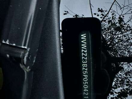 Синій Фольксваген Пассат, об'ємом двигуна 2.5 л та пробігом 294 тис. км за 7000 $, фото 1 на Automoto.ua