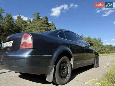 Фольксваген Пассат 2004 в Кременчуге на Automoto.ua Синий Фольксваген Пассат, объемом двигателя 2 л и пробегом 288 тыс. км за 4200 $, фото 1 на Automoto.ua