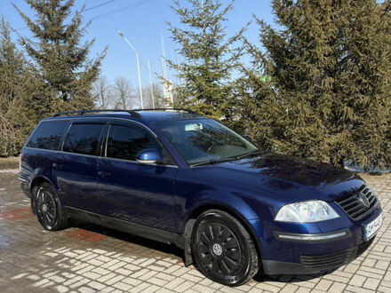 Фольксваген Пассат 2004 в Запорожье на Automoto.ua Синий Фольксваген Пассат, объемом двигателя 1.98 л и пробегом 300 тыс. км за 4750 $, фото 1 на Automoto.ua